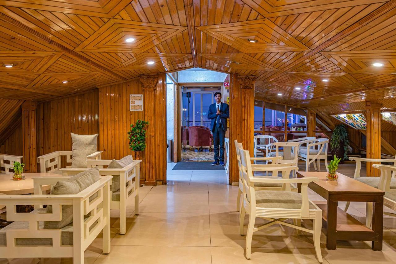 Ashiana Clarks Inn Simlá Kültér fotó